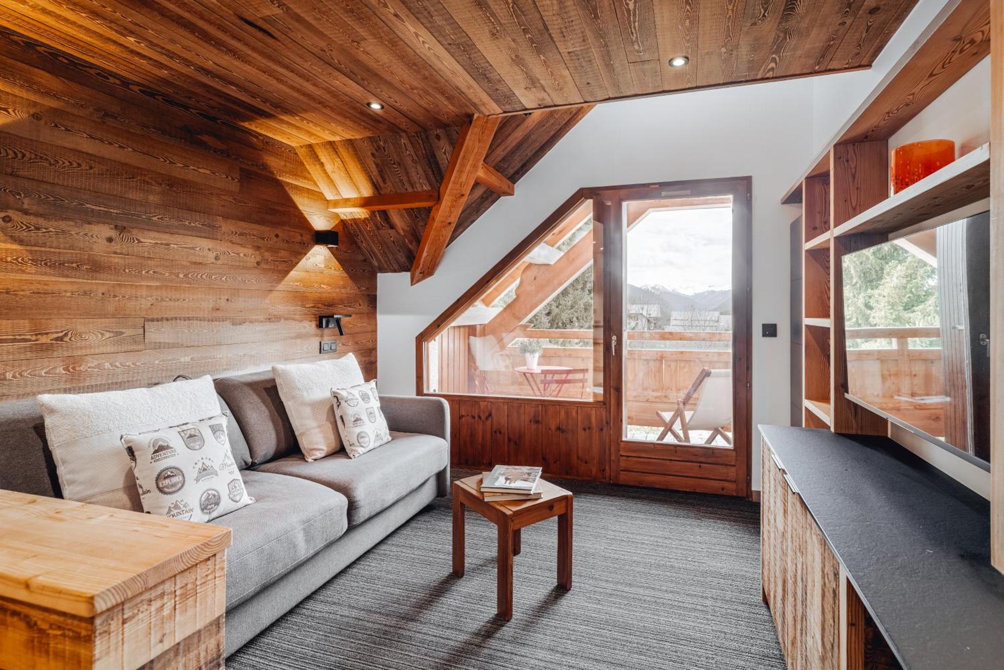 Alliey & Spa Piscine Appart-Hotel Serre Chevalier Le Monêtier-les-Bains エクステリア 写真