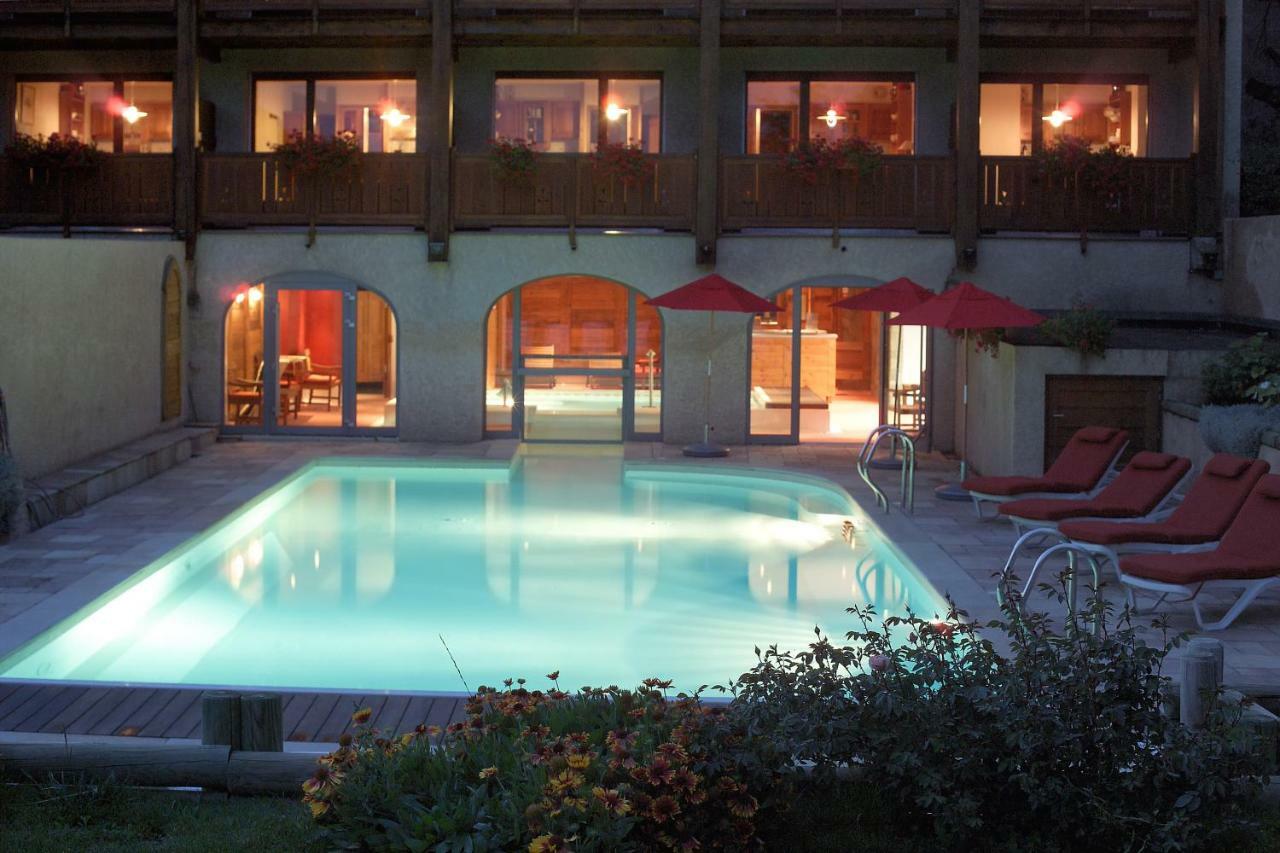Alliey & Spa Piscine Appart-Hotel Serre Chevalier Le Monêtier-les-Bains エクステリア 写真